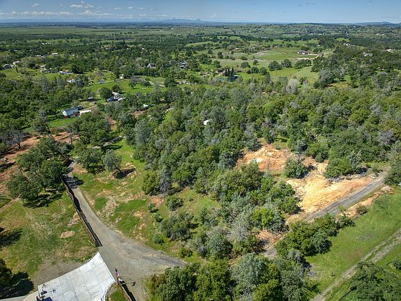 5th image of Kilaga Springs Rd