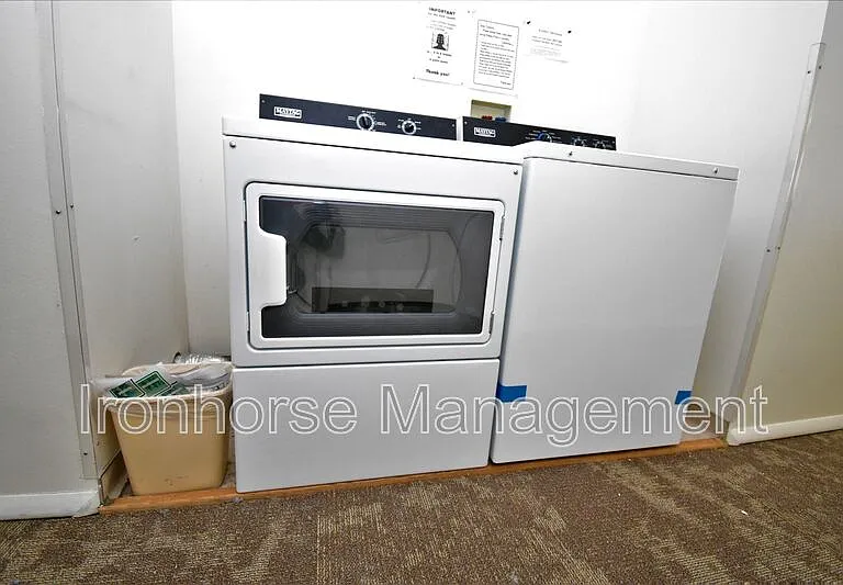 813 W Villard St #71 — Photo 23