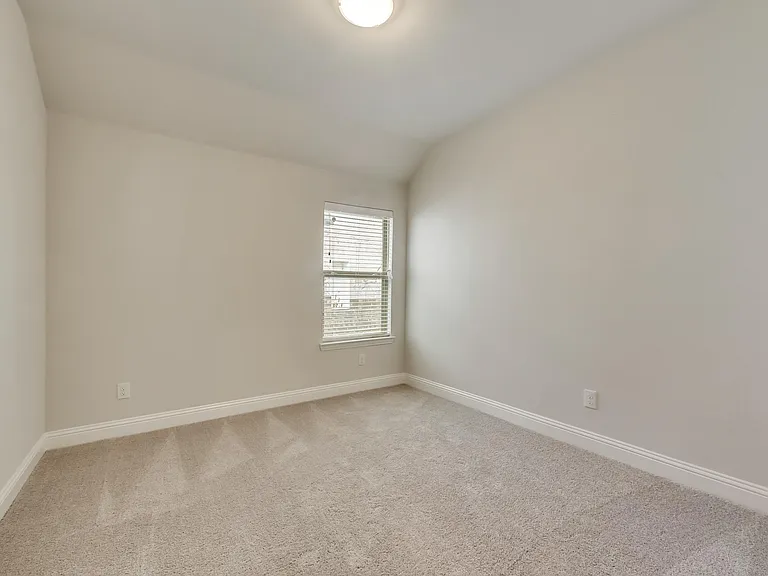 3508 Lillian Ct — Photo 14