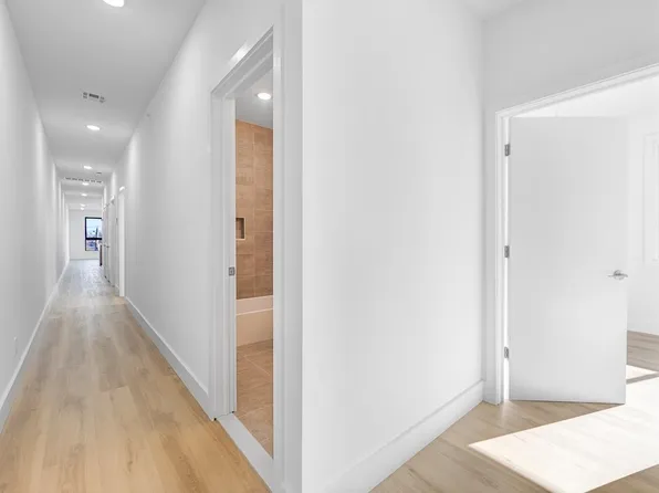 135 44th Street image 23 of 39