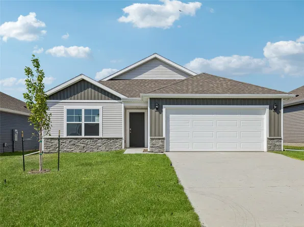 15215 Stonecrop Dr, Grimes, IA 50111