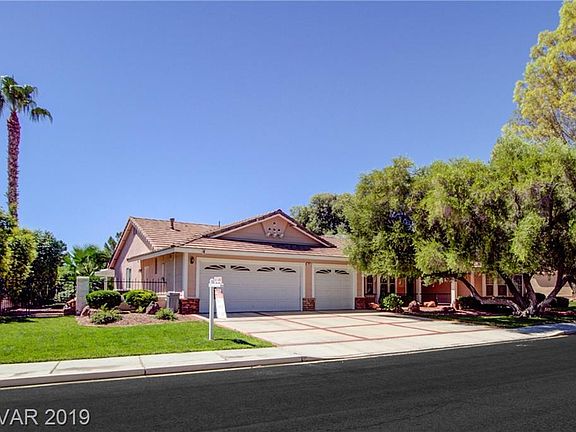 5th image of 803 Pebble Beach Dr