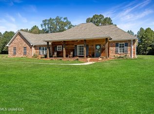 566 White Oak Rd, Florence, MS 39073
