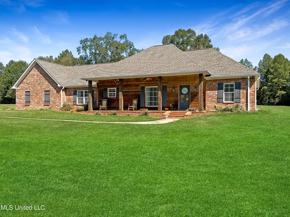 566 White Oak Rd, Florence, MS 39073