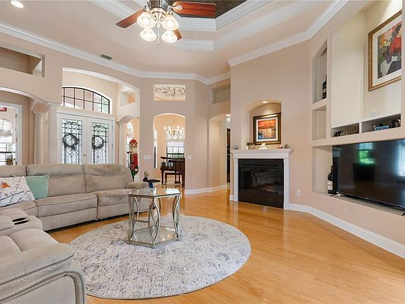 4th image of 8 N WATERVIEW DRIVE