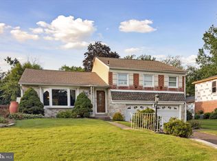 1558 Elkins Ave, Abington, PA 19001