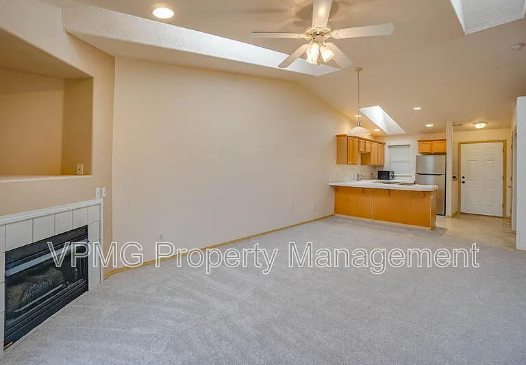 4000 NE 109th Ave #150M — Photo 7