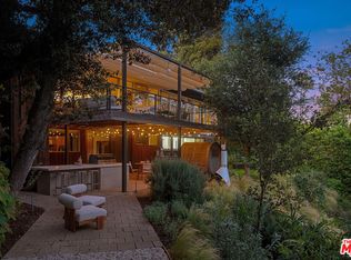 12632 W Sunset Blvd, Los Angeles, CA 90049
