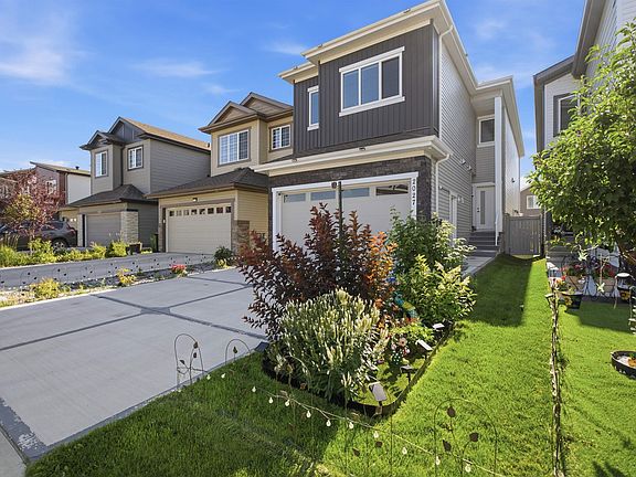 2nd image of 2027 13th Ave NW