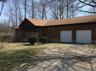 670 Alpar Ln, Shepherdsville, KY 40165