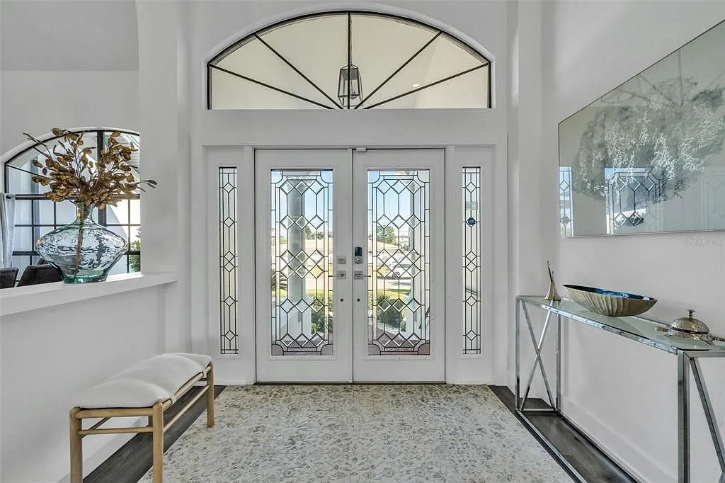 4 bed, 3.0 bath, 2995 sqft, $15,000 — Photo 2