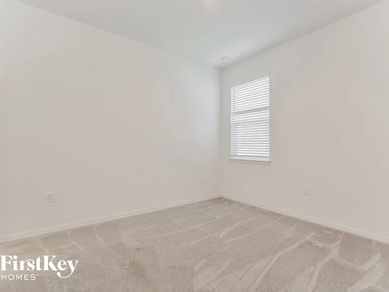 1264 Spokane Point — Photo 11