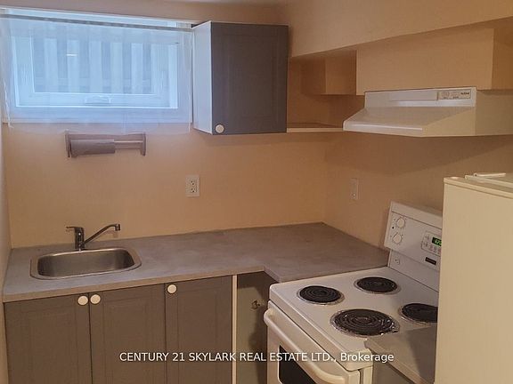 2nd image of 44 Holswade Rd #Basement