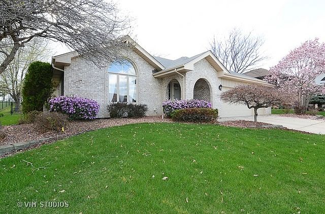 1st image of 17610 Westbrook Dr