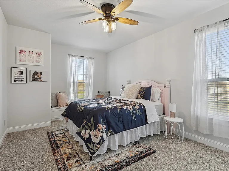 4001 Avion Dr — Photo 25
