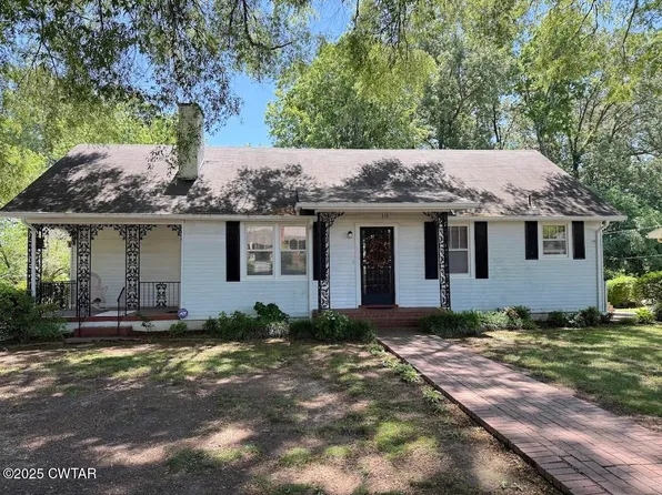 910 Summers Dr, Dyersburg, TN 38024
