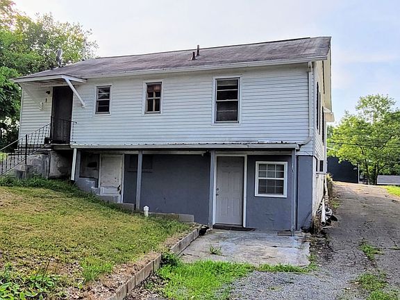 3rd image of 126 Ingersoll Ave #A