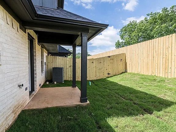 4th image of 14263 County Road 168 #302