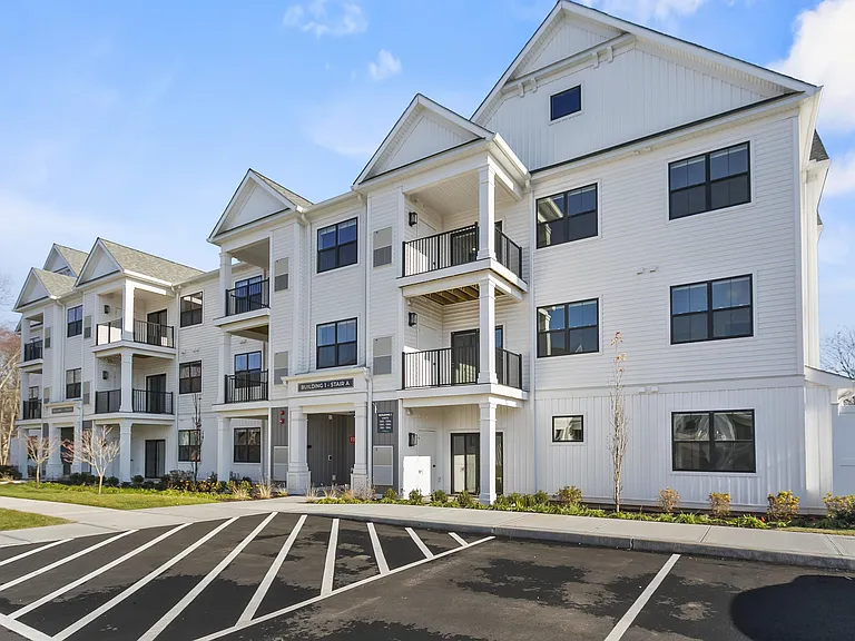 Riverpointe Cheshire — Photo 26