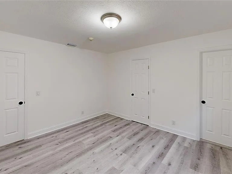 4421 Gandy Cir — Photo 34