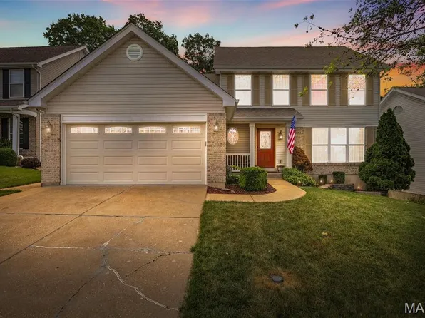 5524 Providence Place Dr, Saint Louis, MO 63129