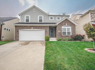 9828 Creek View Estates Dr, Louisville, KY 40291