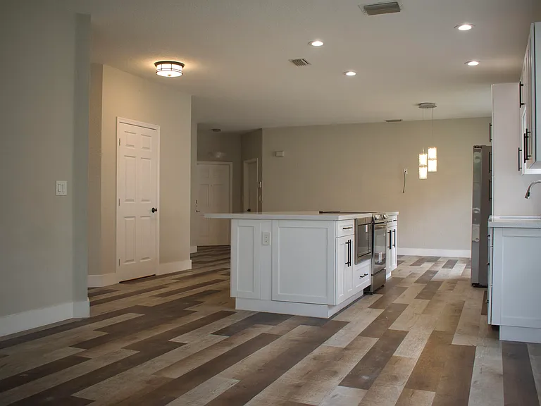 4907 Pelican Mnr — Photo 19