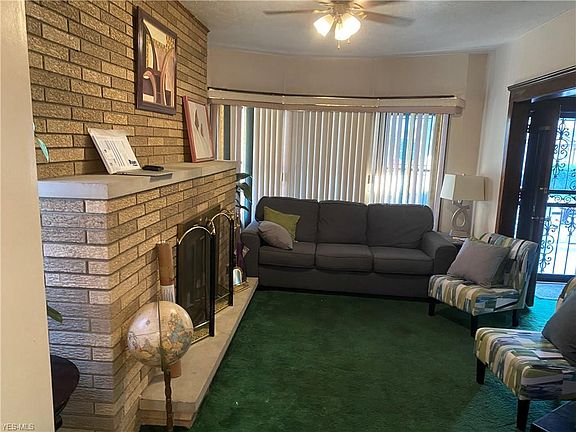3rd image of 11605 Scottwood Ave