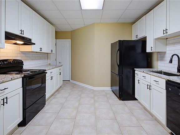 3rd image of 7345 Bannister Rd