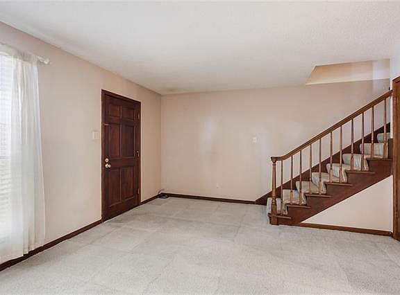 2nd image of 2116 Edenborn Ave