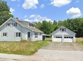 57 Water St, Howland, ME 04448