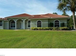 180 10th Ave NE, Naples, FL 34120