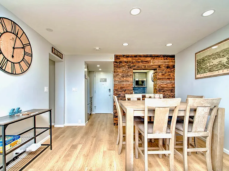 375 Endicott St N #305 — Photo 4