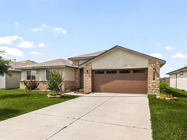 6931 Dell Vista Dr — Photo 5