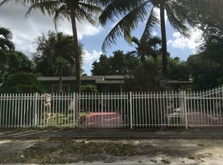 720 NE 141st St, North Miami, FL 33161