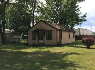 1596 Norton Ave, Benton Harbor, MI 49022