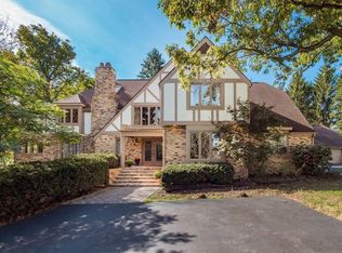 385 Fox Run, Powell, OH 43065