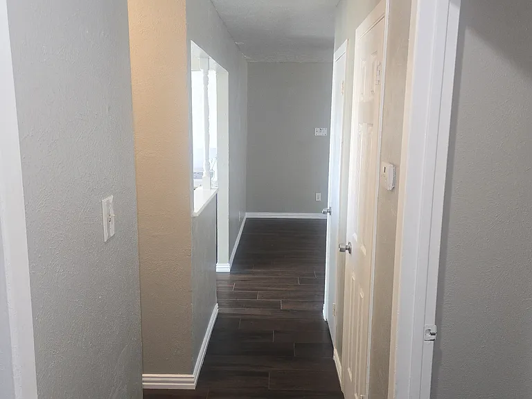 119 Bristol Dr — Photo 23