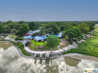 338 Spyglass Rd, Mc Queeney, TX 78123