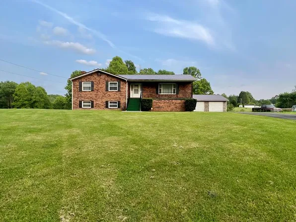 2501 Coal City Rd, Coal City, WV 25823