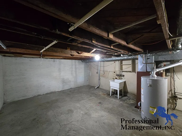 108 Alderson Ave — Photo 10