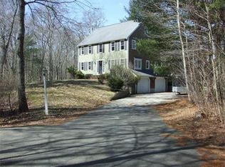 60 Fairway Dr, Halifax, MA 02338