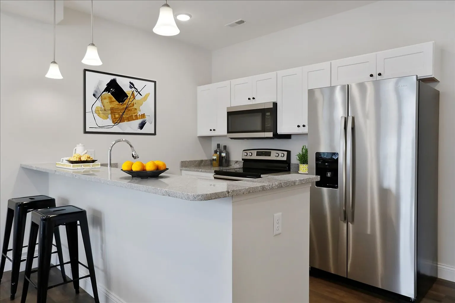 305 W Washington St #302 photo 1