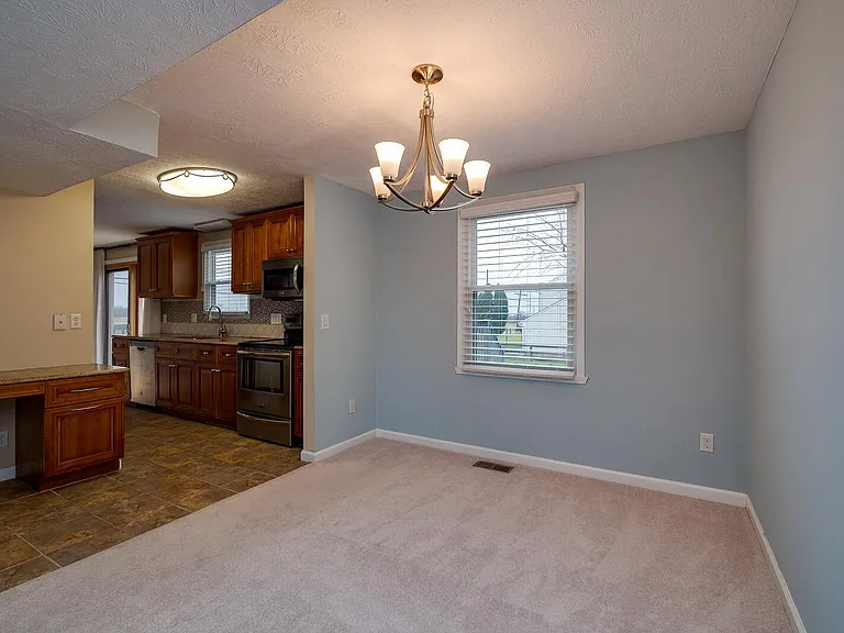 6978 Fallen Oaks Dr — Photo 13
