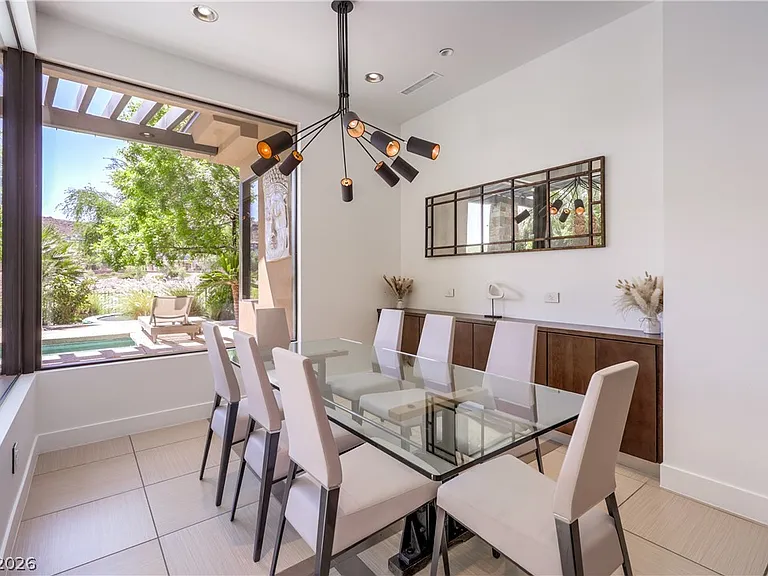 1501 Foothills Village Dr — Photo 27