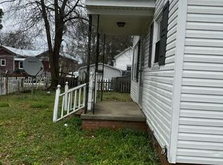 410 S William Hooker Dr, Hookerton, NC 28538