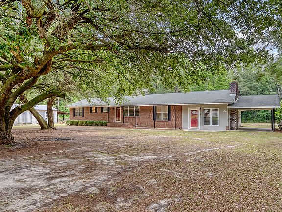 3rd image of 421 Mallard Lake Rd