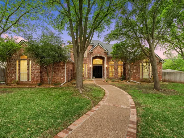 12002 Woodfall Cir, Woodway, TX 76712