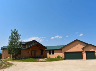 114 Round Up Rd, Westcliffe, CO 81252