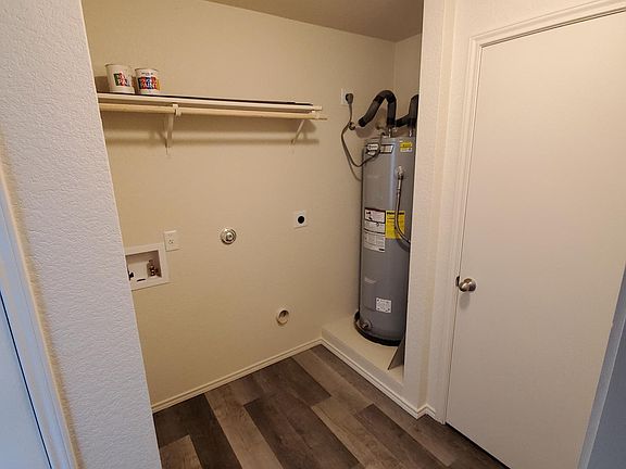 3rd image of 1308 B Liberation Ln #B